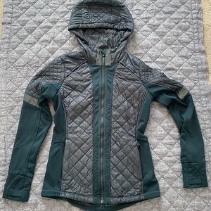 ATHLETA Jacket Navy Rock Springs CYA Quilted Hooded Women’s Size S Small